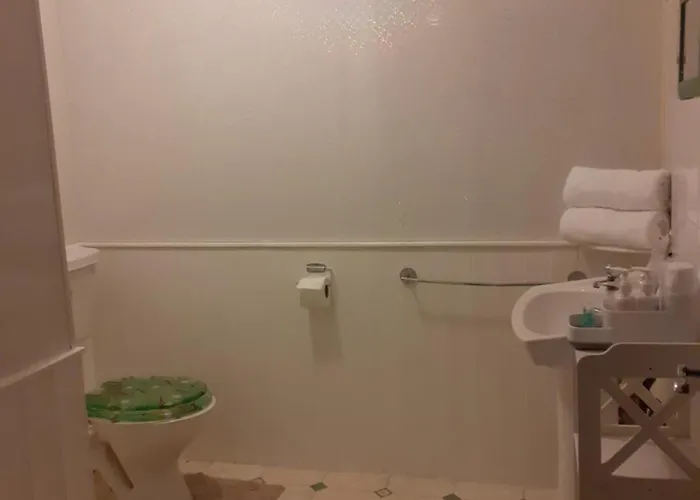 בית הארחה Inspiro House4 *