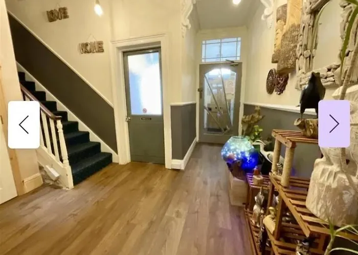 בית הארחה Inspiro House4 *