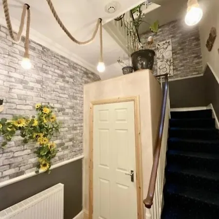 Inspiro House4 בית הארחה *